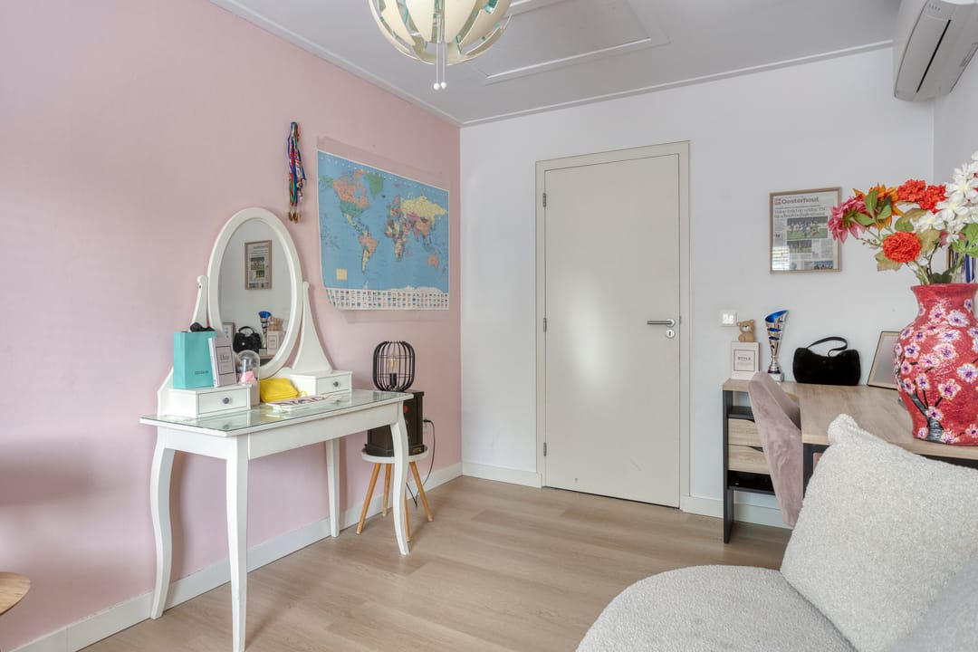 Foto 26 van Abdis van Thornstraat 37