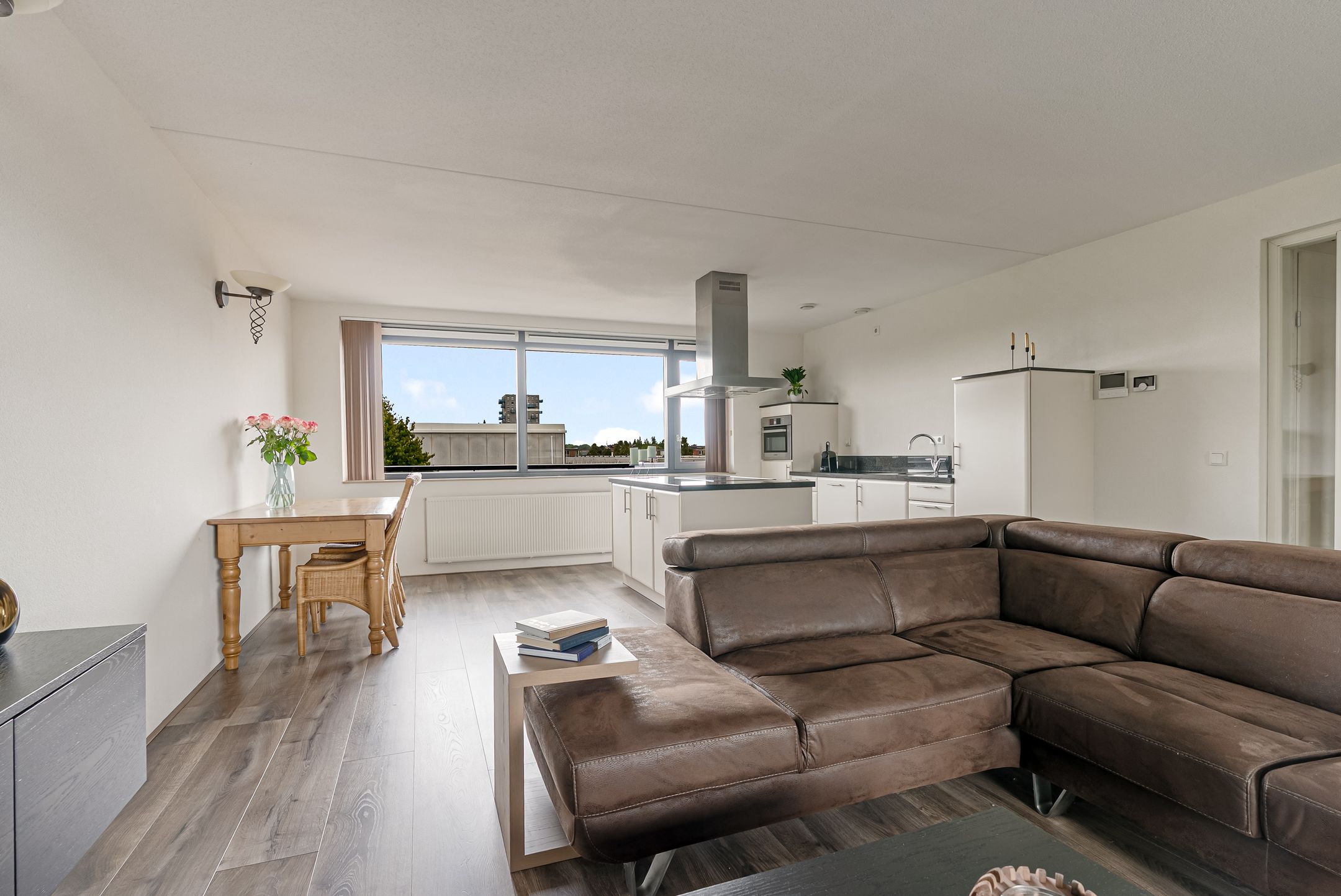 Foto 9 van Azorenweg 9