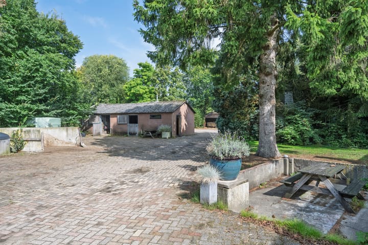 Photo 12 of Priesnitzlaan 4