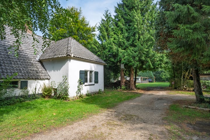 Photo 52 of Priesnitzlaan 4