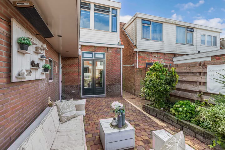 Photo 35 of Kamstrastraat 20