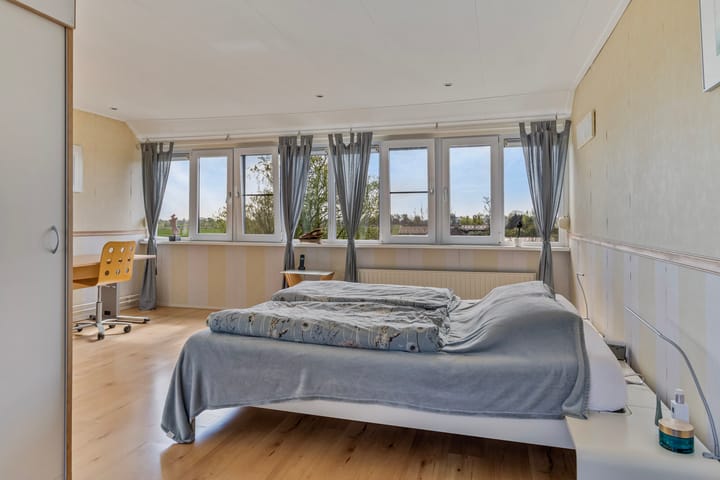 Photo 32 of Overbuurt 9