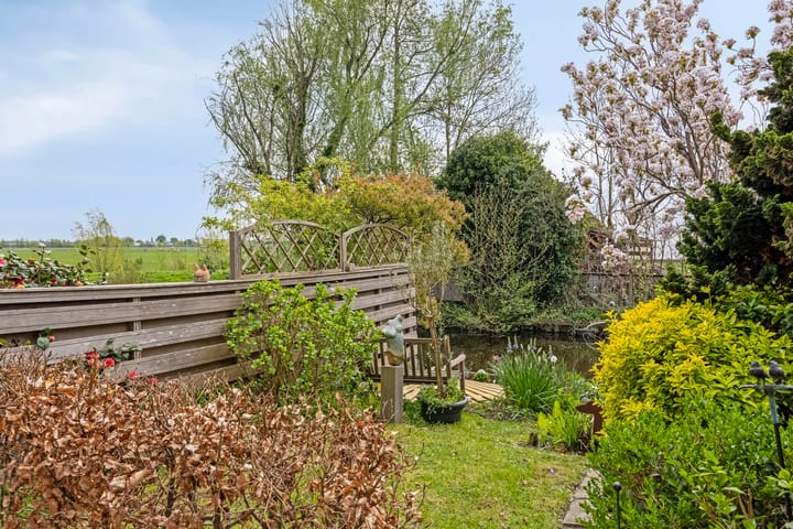 Photo 37 of Overbuurt 9