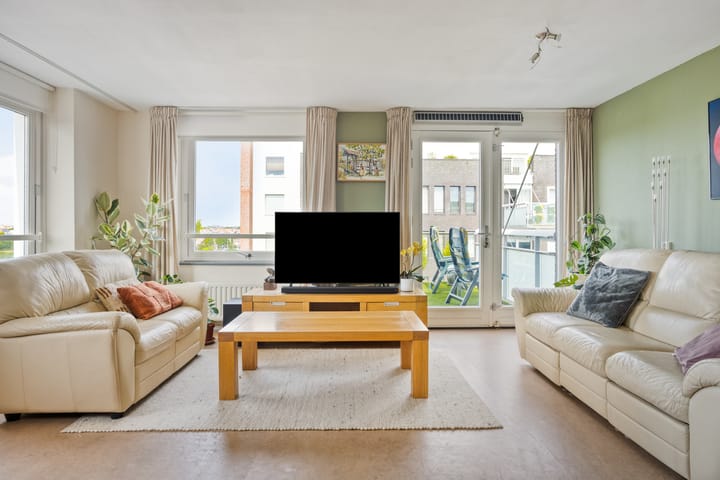 Foto 9 van Laan van Wateringse Veld 1037