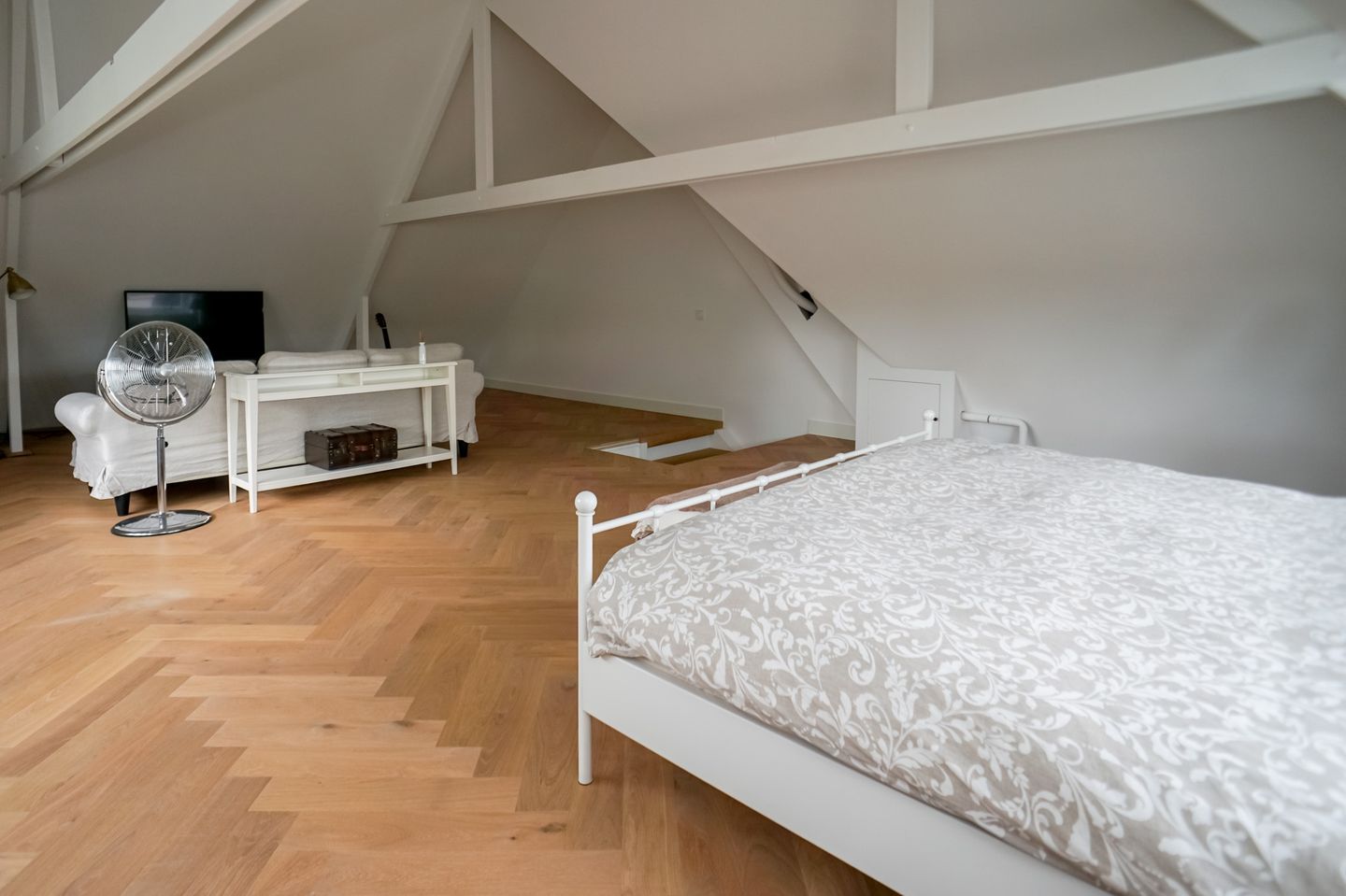 Foto 64 van Cort van der Lindenkade 12