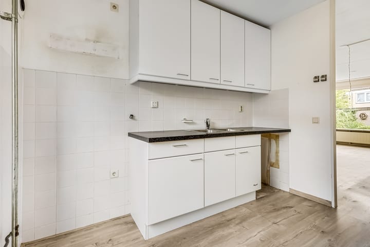 Foto 9 van Den Oven 14