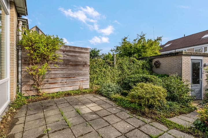 Foto 23 van Den Oven 14