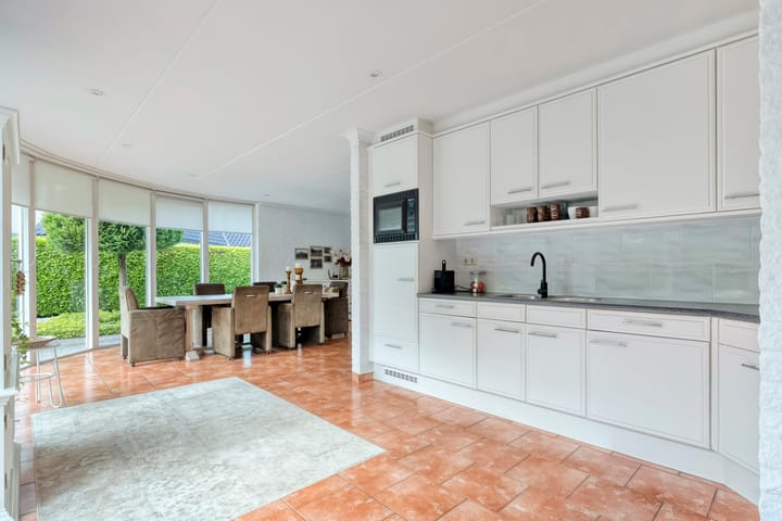 Photo 6 of Boterbloemweg 1