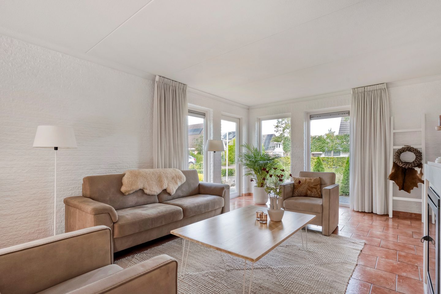 Foto 10 van Boterbloemweg 1