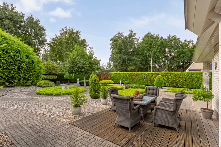 Photo 38 of Boterbloemweg 1