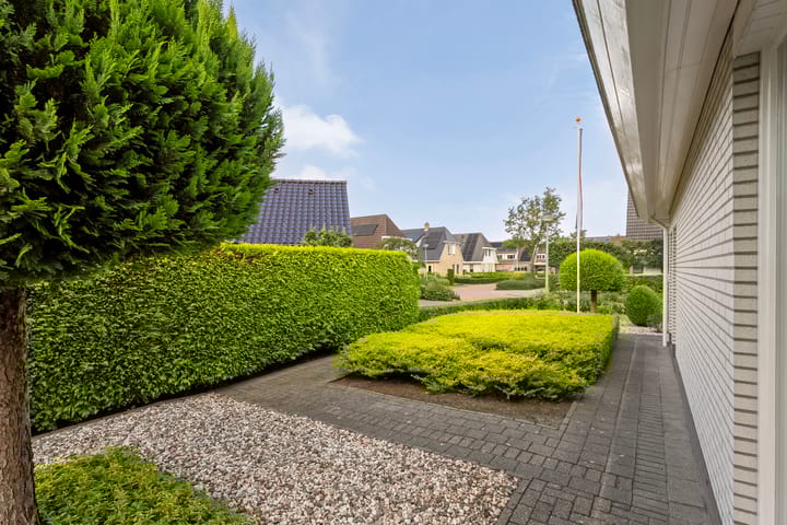 Photo 44 of Boterbloemweg 1