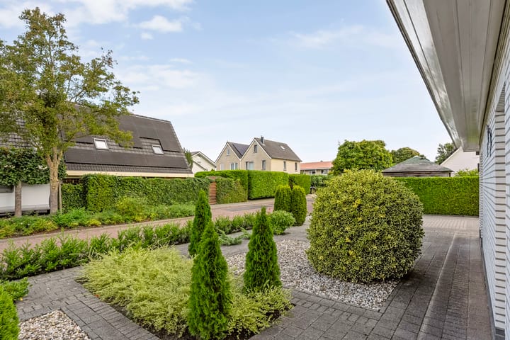 Photo 45 of Boterbloemweg 1