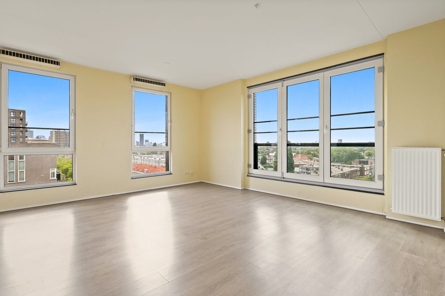 Photo 5 of Loosduinseweg 299