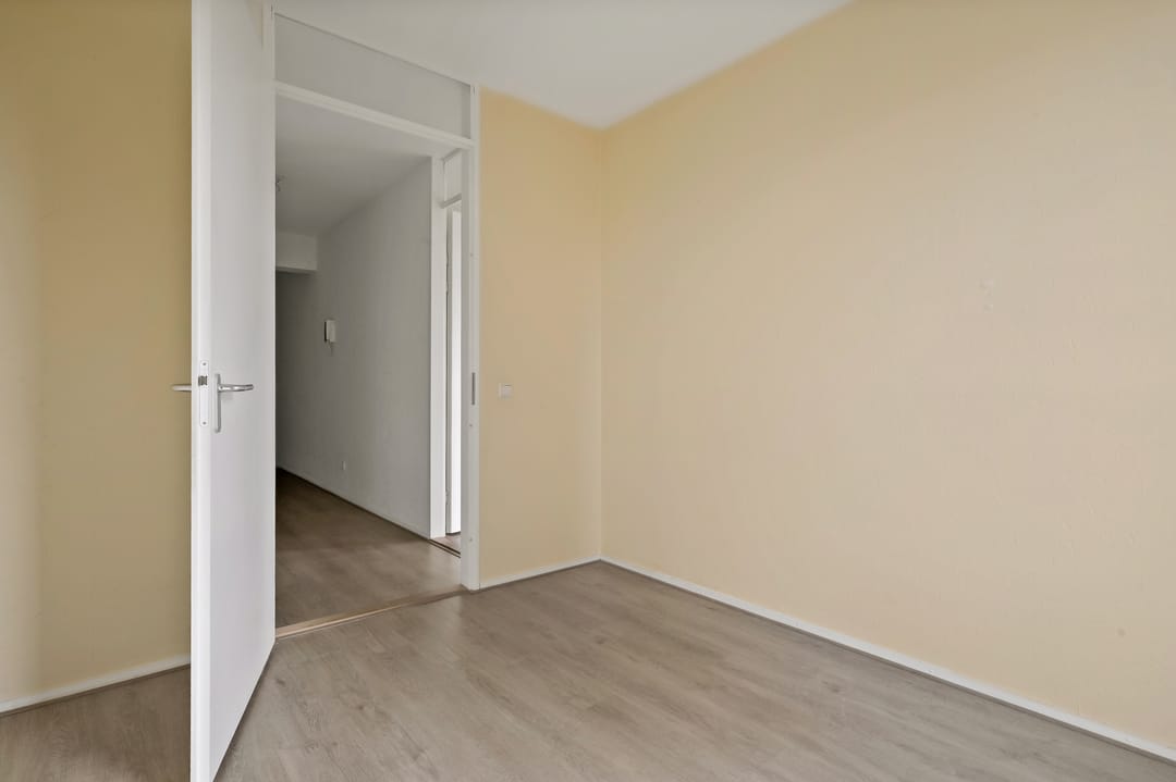 Photo 17 of Loosduinseweg 299