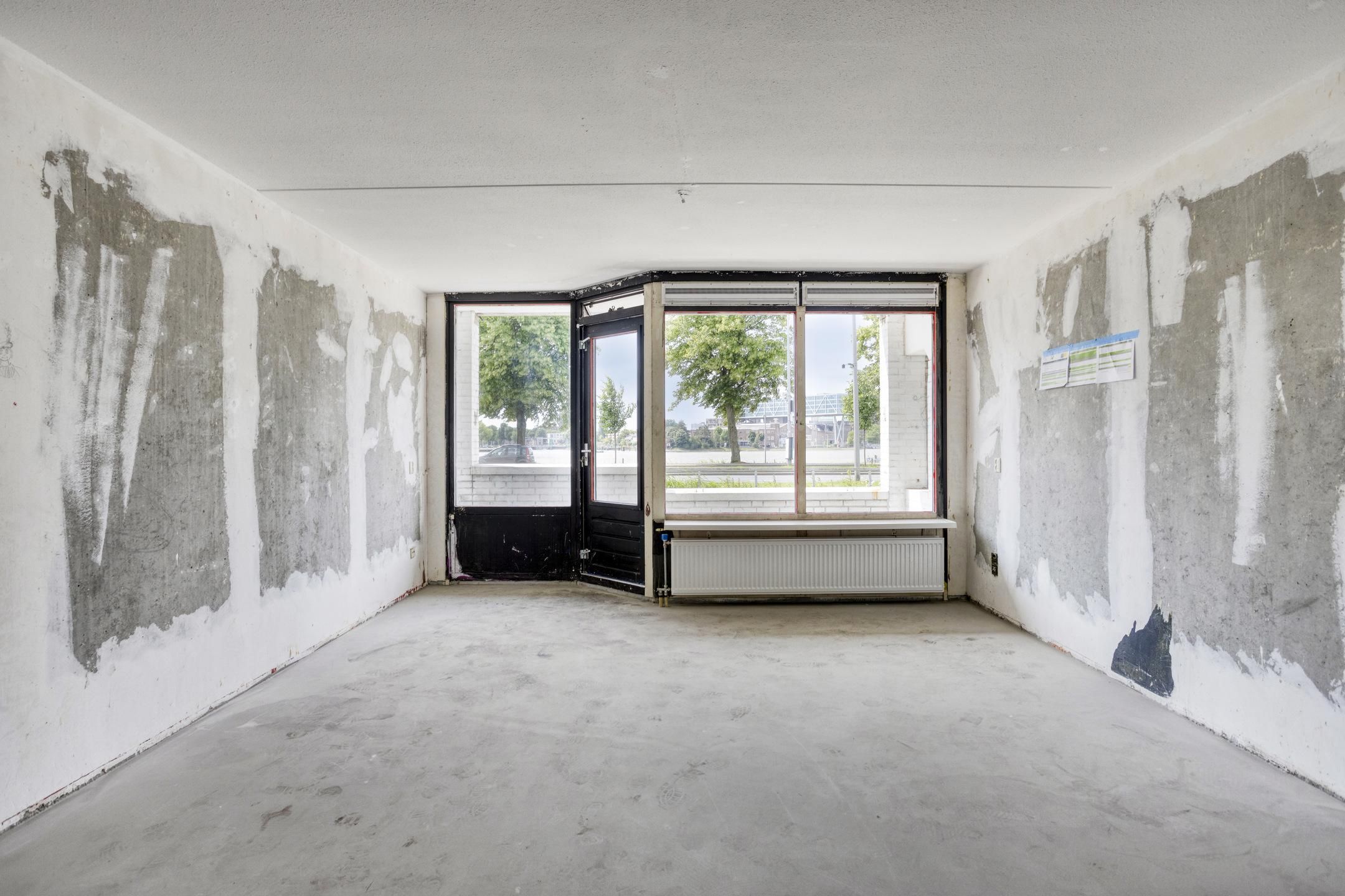 Photo 6 of Oostmaaslaan 225-B