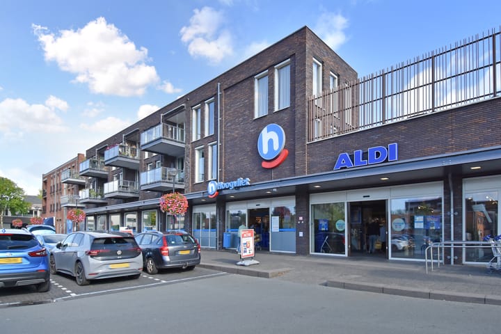 Photo 2 of Molenwerfstraat 23