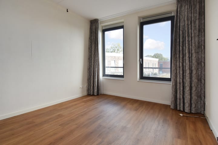 Foto 22 van Molenwerfstraat 23