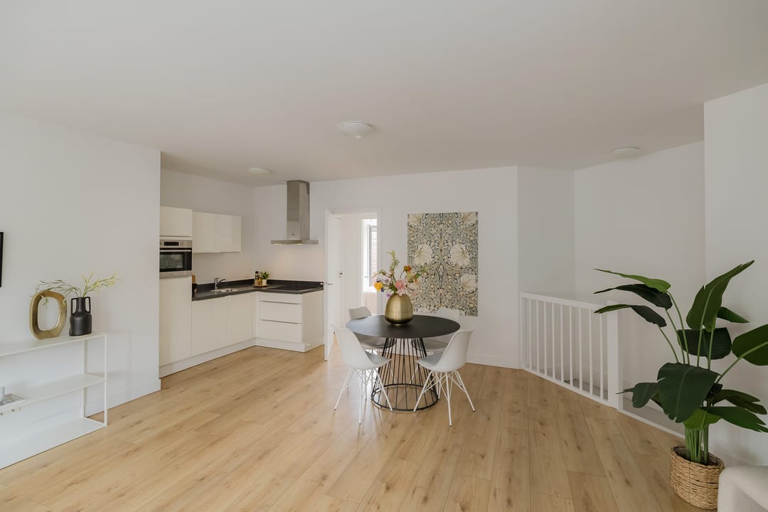 Foto 11 van Kompasstraat 74-E