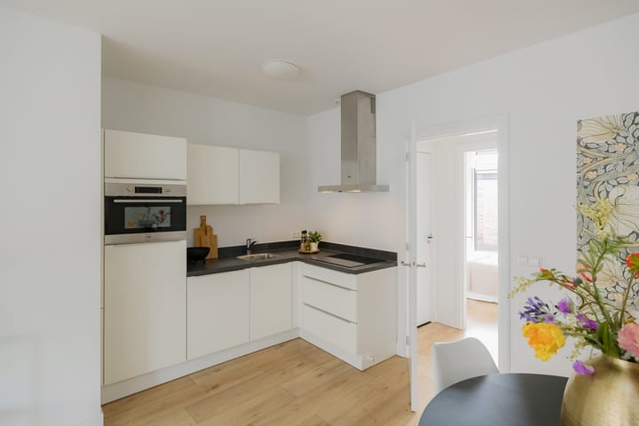 Foto 12 van Kompasstraat 74-E