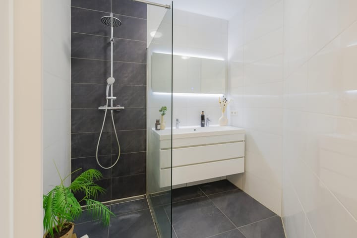 Foto 17 van Kompasstraat 74-E