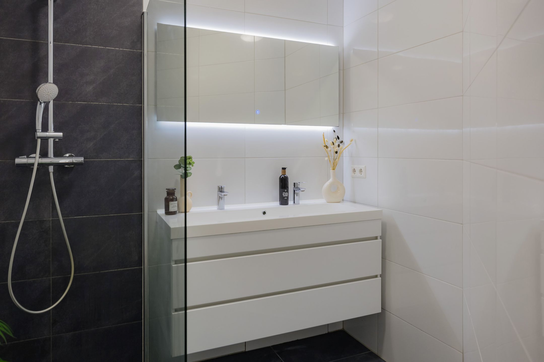 Foto 18 van Kompasstraat 74-E