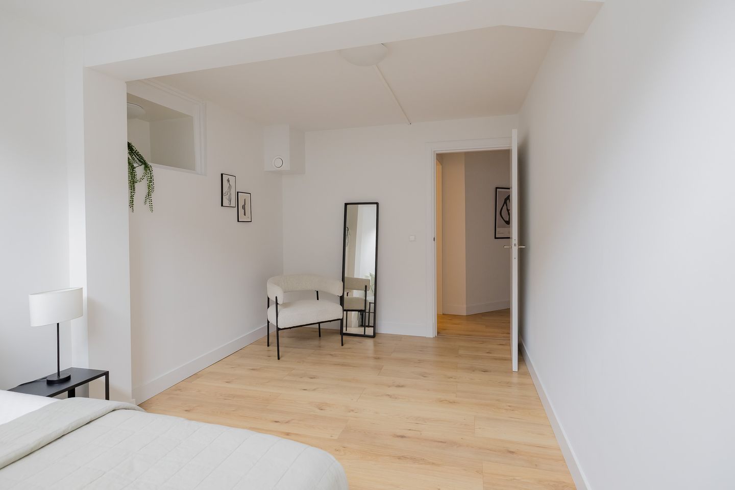 Foto 25 van Kompasstraat 74-E