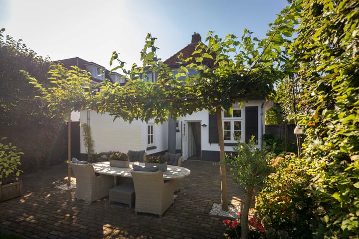 Photo 38 of Kerkstraat 23