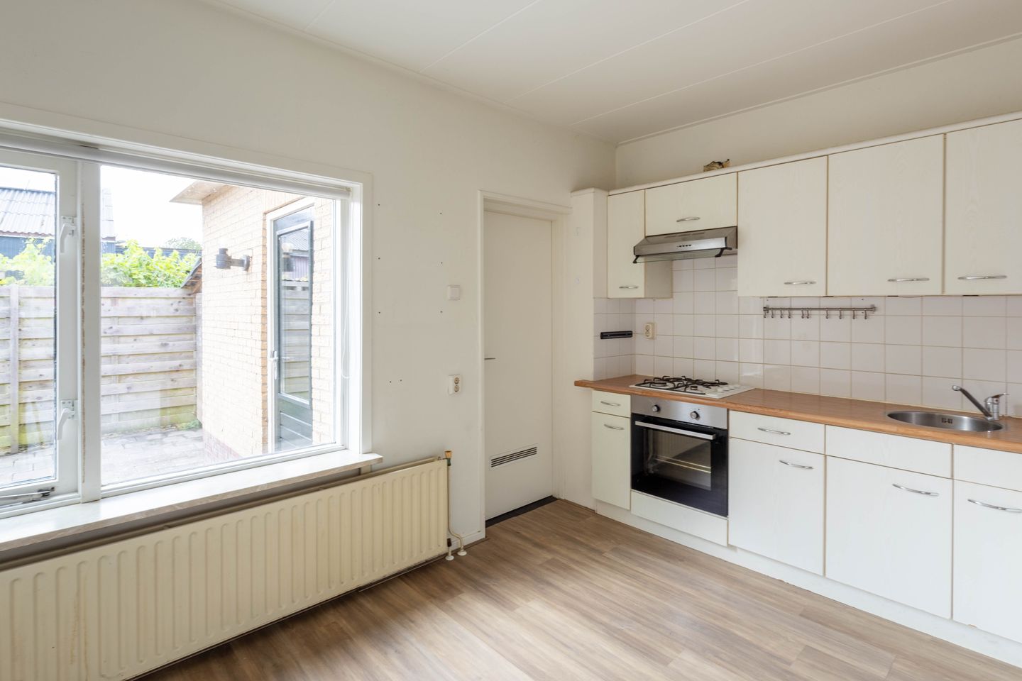 Foto 10 van Zevenhuisterweg 1-A