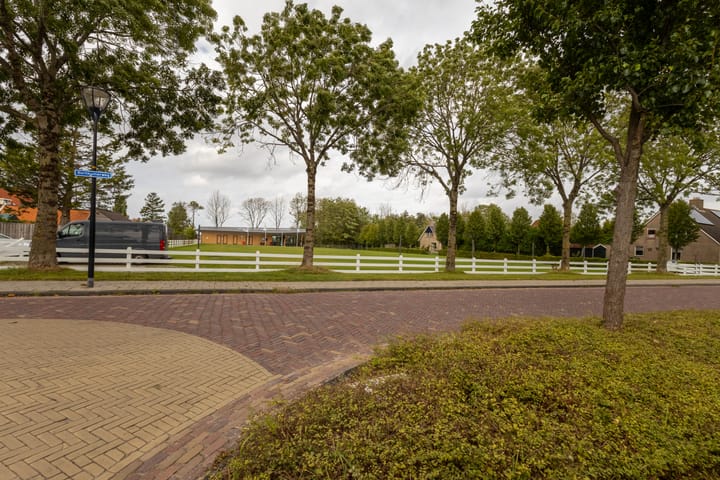 Foto 30 van Zevenhuisterweg 1-A
