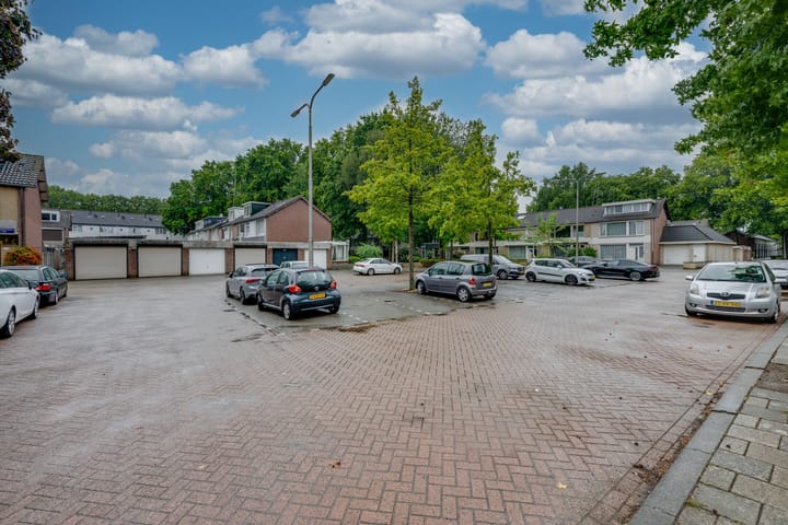 Foto 4 van Borodinstraat 110