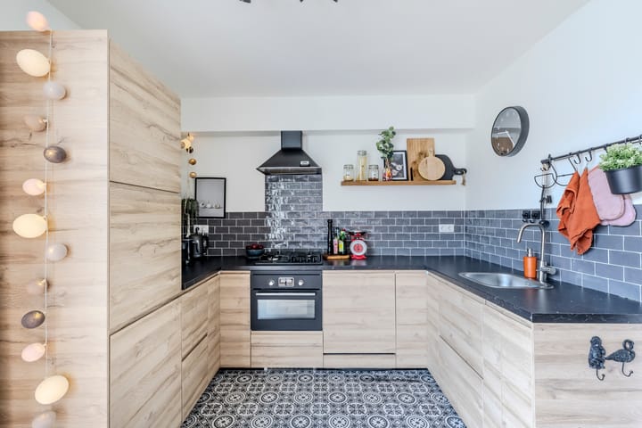 Foto 8 van Van Kinschotstraat 1