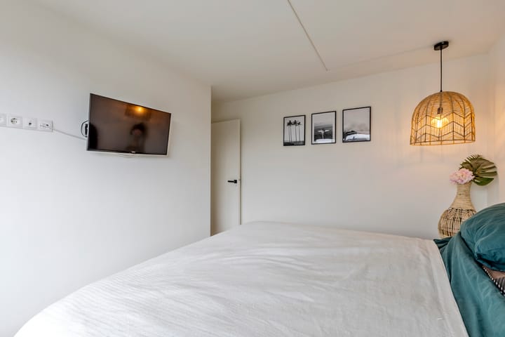 Foto 14 van Van Kinschotstraat 1