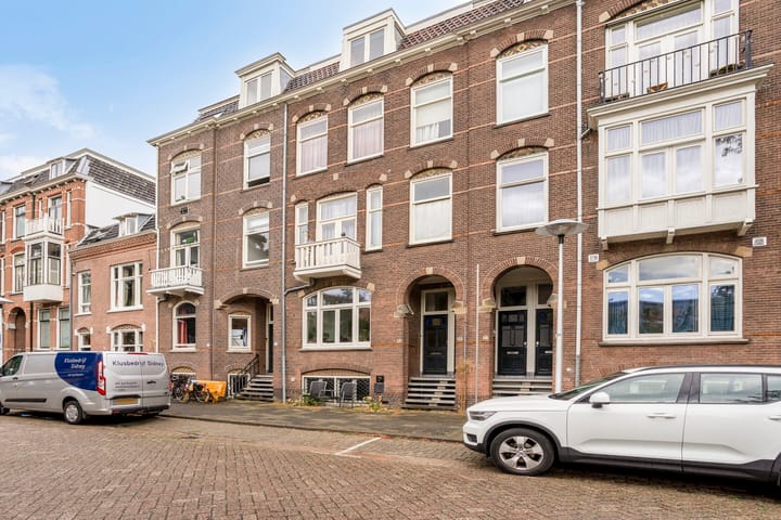 Justus van Effenstraat 44