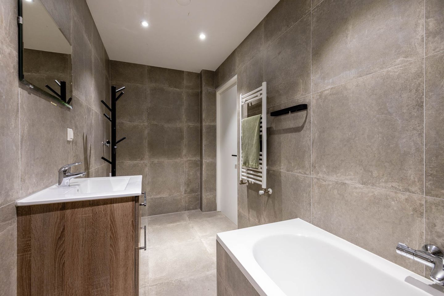 Photo 4 of Henegouwerlaan 46-B