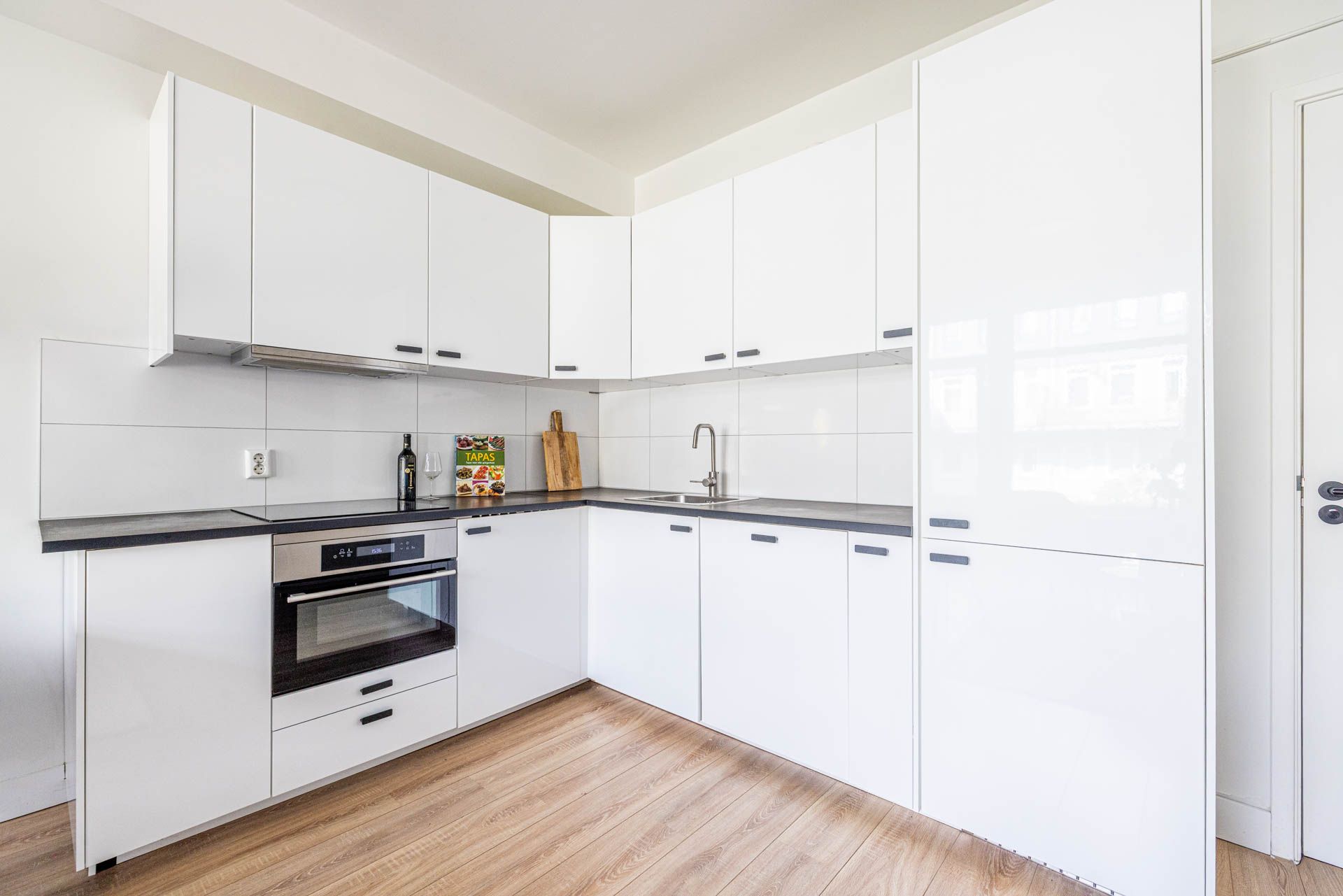 Photo 12 of Henegouwerlaan 46-B