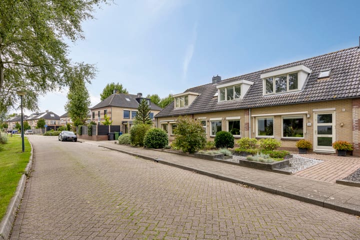 Photo 29 of De Omloop 16