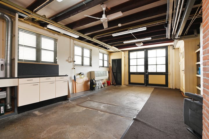 Photo 5 of Delftsestraatweg 174