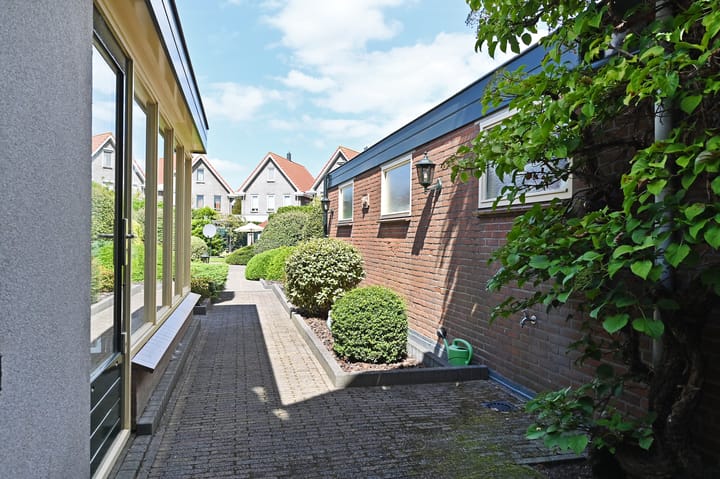 Photo 22 of Delftsestraatweg 174