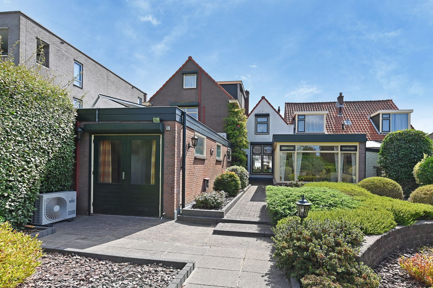 Photo 1 of Delftsestraatweg 174