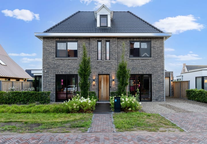 Photo 55 of Blasiuslaan 8