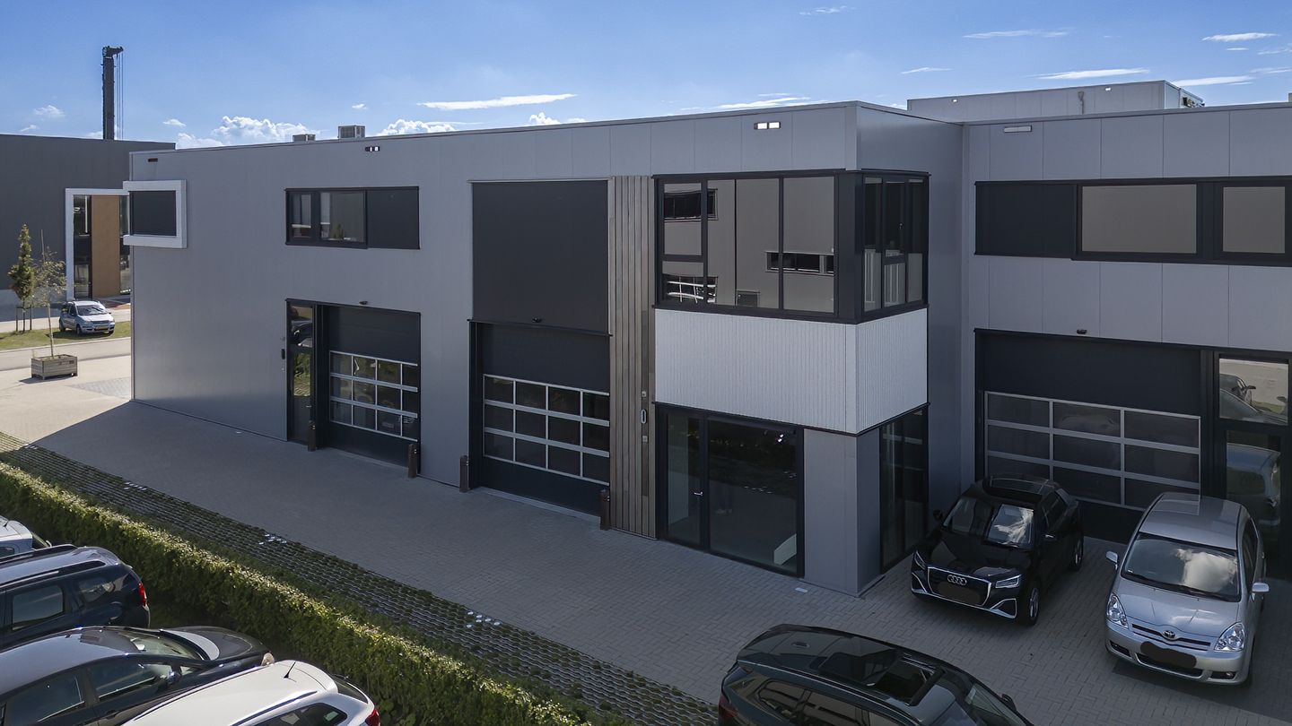 View photo 1 of Homburg 19-d
