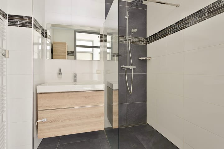 Foto 23 van Venuslaan 291