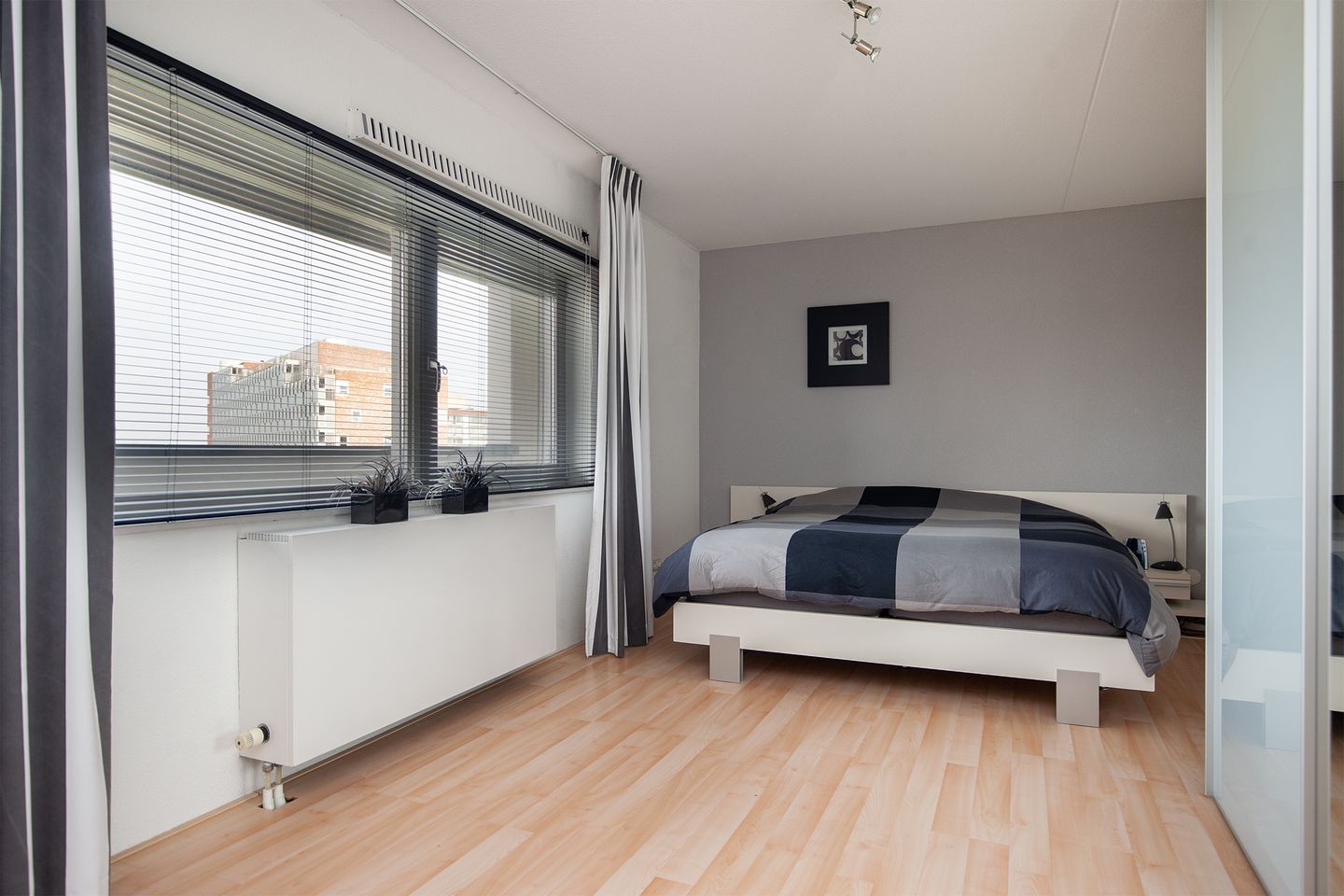 Photo 14 of Van der Vormhaven 62