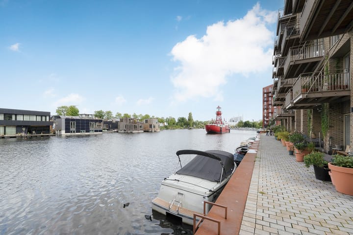 Foto 61 van Kruldistelstraat 9