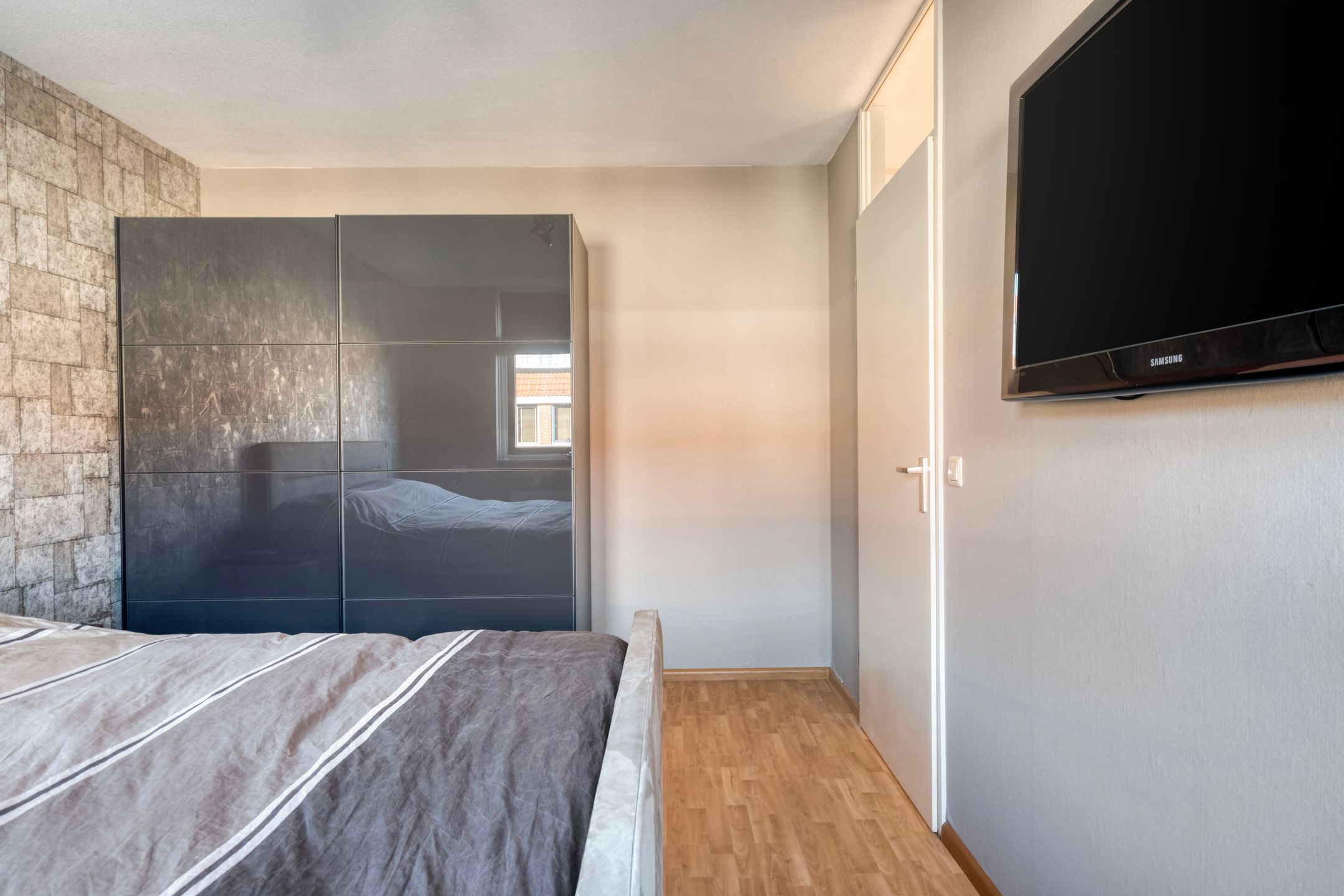 Photo 15 of Meerkoet 27