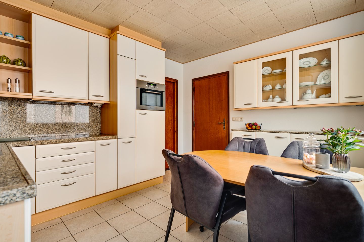 Foto 10 van Molenbergweg 5