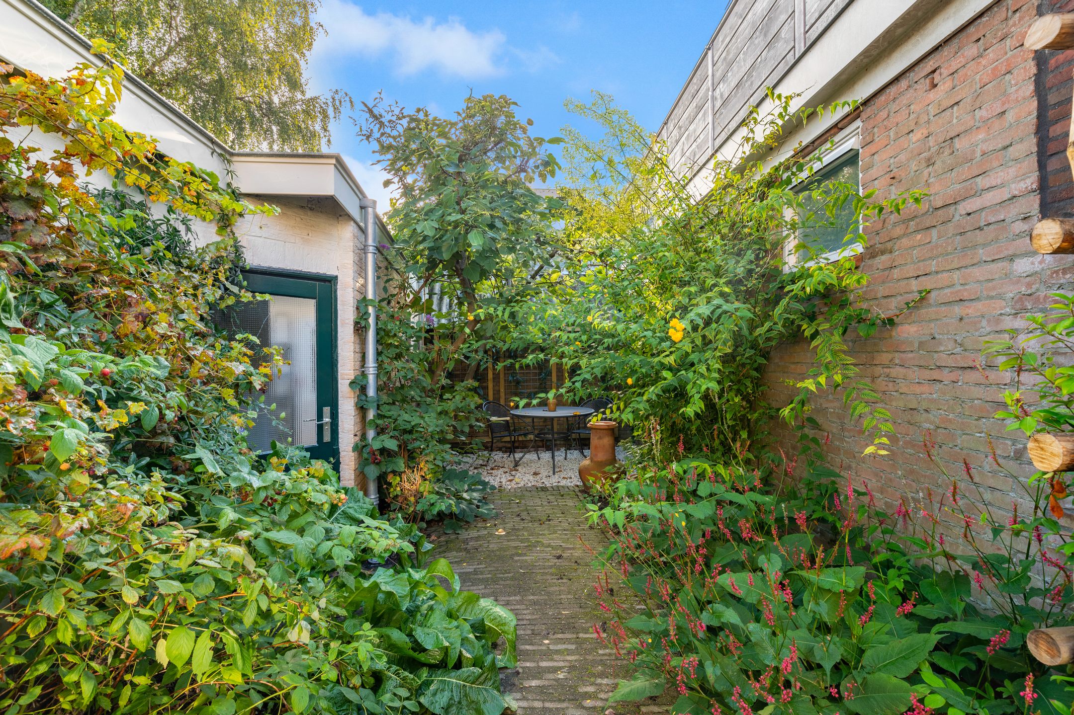 Photo 18 of Schoolstraat 30