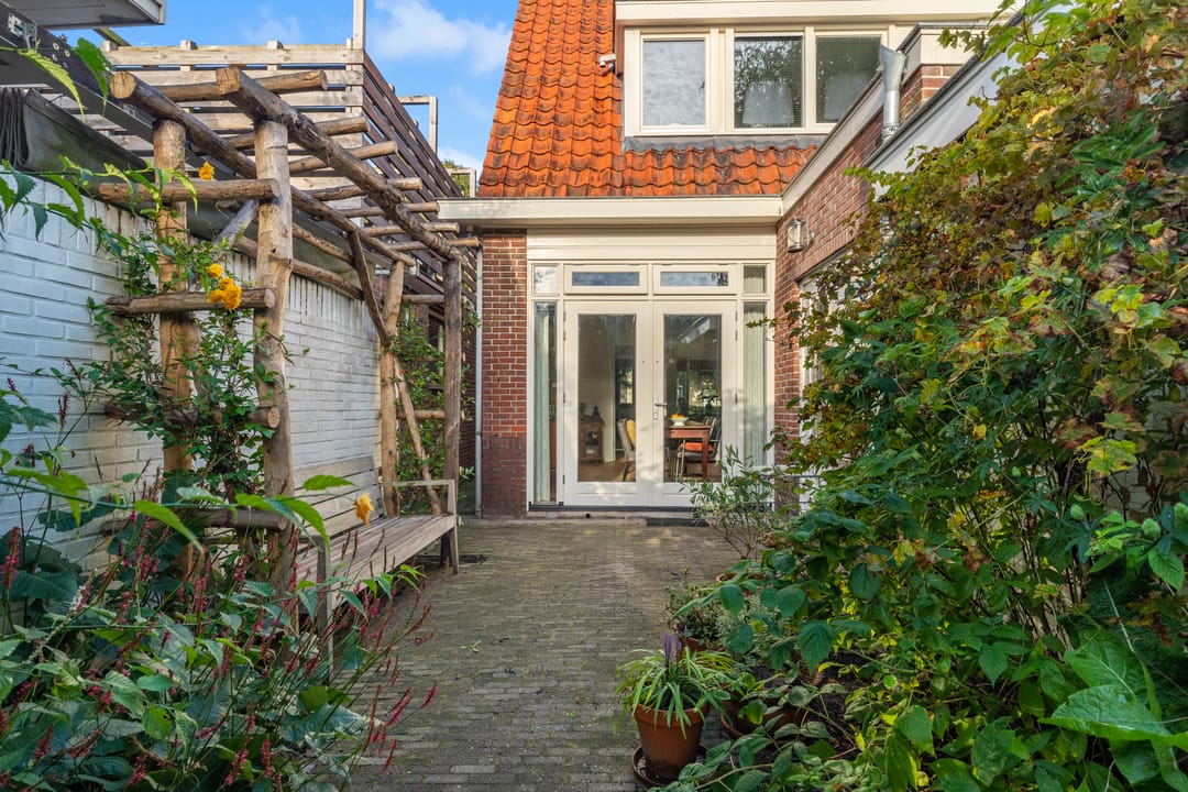 Photo 22 of Schoolstraat 30