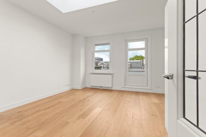 Foto 13 van Nicolaas Maesstraat 41-4