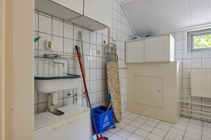 Photo 20 of Hoofdweg 10